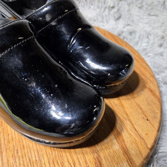 Dansko XP Womens 8/38 Professional Reflective Black Leather Slip-On Heeled Clogs - Picture 4 of 14